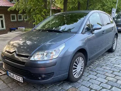 Gebraucht Citroën C4 Comfort 109 PS (80 kW) 2007 Limousine