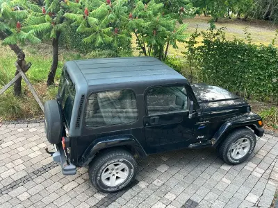 Gebraucht Jeep Wrangler Sahara 177 PS (130 kW) 2000 Schwarz SUV