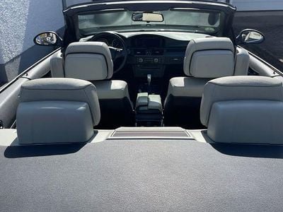 Gebraucht BMW 325 Cabriolet 218 PS (160 kW) 2009 Blau Cabrio