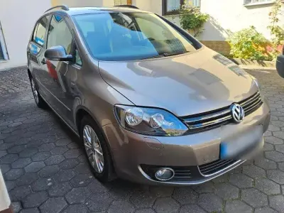 Gebraucht VW Golf VII Life 105 PS (77 kW) 2013 Braun Kombi