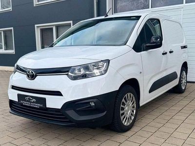 Gebraucht Toyota Proace City City 131 PS (96 kW) 2022 Weiß Van / Kleinbus