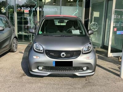 Second-hand Smart ForTwo Cabrio Brabus 109 CP (80 kW) 2018 Gri Cabrio