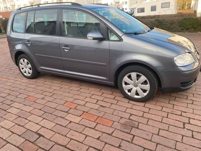 gebraucht VW Touran BJ 2006