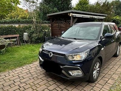 Gebraucht SsangYong XLV Quartz 116 PS (85 kW) 2017 Schwarz SUV