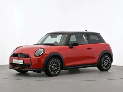 Używany Mini Cooper Classic 156 KM (114 kW) 2024 Czerwony Hatchback
