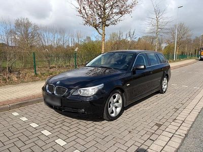 Gebraucht BMW 520 163 PS (119 kW) 2007 Schwarz Kombi