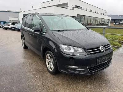 Gebraucht VW Sharan Highline 150 PS (110 kW) 2018 Schwarz Van / Kleinbus