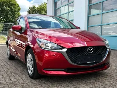 Gebraucht Mazda 2 Kizoku 90 PS (66 kW) 2021 Rot Kleinwagen