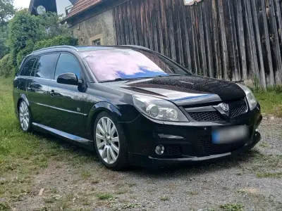 Gebraucht Opel Vectra OPC 184 PS (135 kW) 2007 Schwarz Kombi