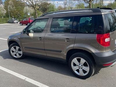 Second-hand Skoda Yeti Family 122 CP (89 kW) 2011 Maro SUV