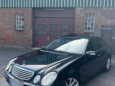 Mercedes E320