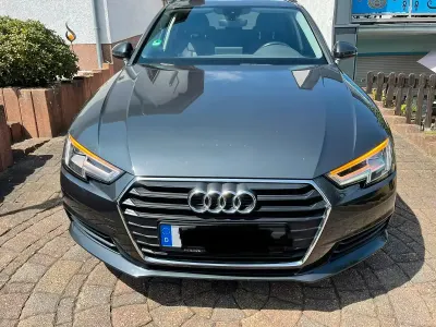 Gebraucht Audi A4 190 PS (139 kW) 2017 Grau Kombi