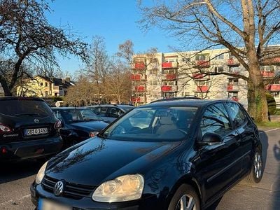 Gebraucht VW Golf V 75 PS (55 kW) 2005 Schwarz Kleinwagen