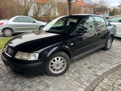 gebraucht VW Passat VW1,8 Turbo Benzin Klimaautomatik 2Hand