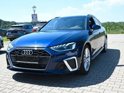 Gebraucht Audi A4 S-Line 204 PS (150 kW) 2023 Blau Kombi
