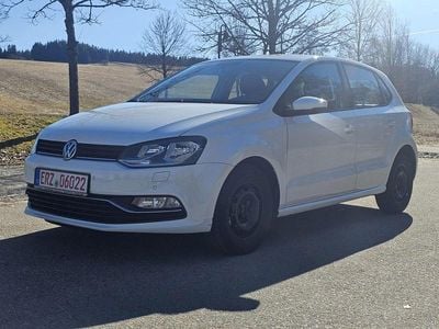 Gebraucht VW Polo Comfortline 90 PS (66 kW) 2017 Purewhite Kleinwagen