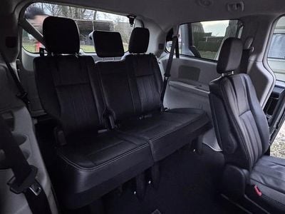 Gebraucht Lancia Voyager 177 PS (130 kW) 2014 Grau Van / Kleinbus