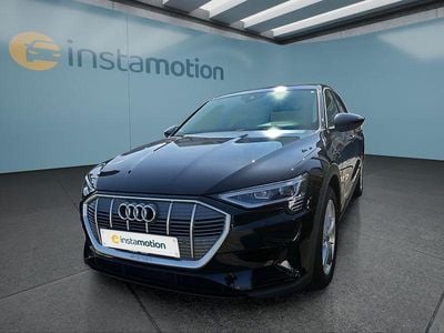 Second-hand Audi e-tron 300 kW (408 CP) 2023 Negru SUV