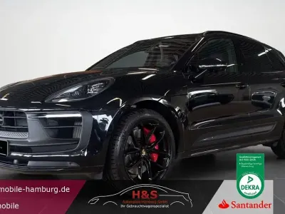 Gebraucht Porsche Macan 441 PS (324 kW) 2021 Tiefschwarz SUV