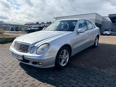 Usata Mercedes E280 190 CV (139 kW) 2006 Argento Berlina