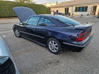 Second-hand Opel Calibra 170 CP (125 kW) 1994 Mov Coupe