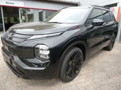Neu Mitsubishi Outlander P-HEV Edition 306 PS (225 kW) 2026 Schwarz SUV
