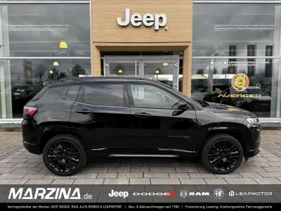 Gebraucht Jeep Compass Altitude 131 PS (96 kW) 2023 Schwarz SUV