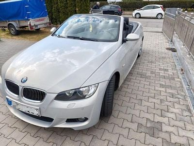 Gebraucht BMW 325 Cabriolet Sport Line 228 PS (167 kW) 2009 Silber Cabrio