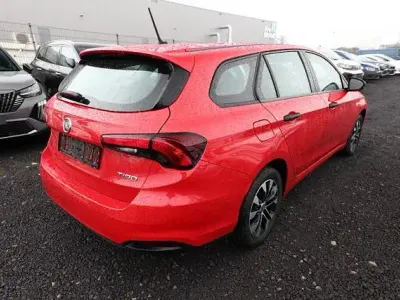 Gebraucht Fiat Tipo City Life 101 PS (74 kW) 2021 Passione rot passione rot Kombi