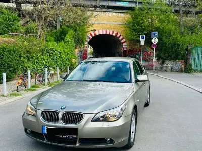 Gebraucht BMW 525 218 PS (160 kW) 2006 Beige Limousine