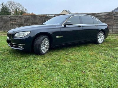 Gebraucht BMW ActiveHybrid 7 Exclusive 354 PS (260 kW) 2015 Schwarz Limousine