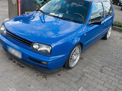 gebraucht VW Golf III 1.8 mit Bastuck Sportauspuff