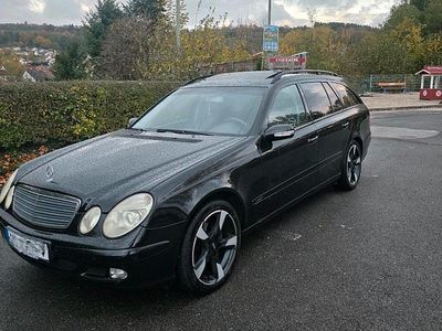Mercedes E200