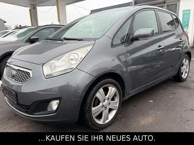 Gebraucht Kia Venga 90 PS (66 kW) 2011 Grau Kleinwagen