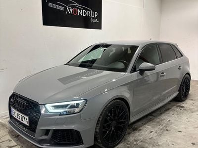 Begagnad Audi RS3 Sport 400 HK (294 kW) 2017 Grå Sedan