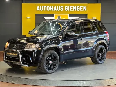 Gebraucht Suzuki Grand Vitara 129 PS (94 kW) 2012 Schwarz SUV