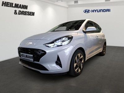 Gebraucht Hyundai i10 Trend 63 PS (46 kW) 2024 Grau Kleinwagen