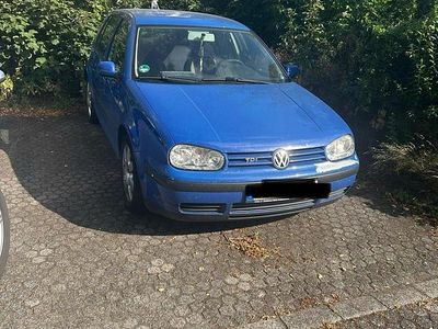 VW Golf IV