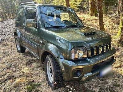 Gebraucht Suzuki Jimny Comfort 84 PS (61 kW) 2016 Grün SUV