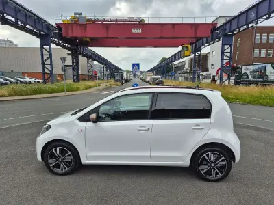 Gebraucht Seat Mii Cosmopolitan 60 PS (44 kW) 2017 Weiß Kleinwagen