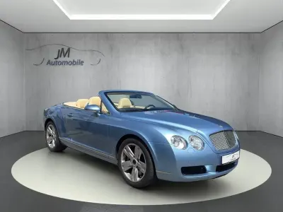Begagnad Bentley Continental GT Convertible 560 HK (411 kW) 2008 Blå Cab