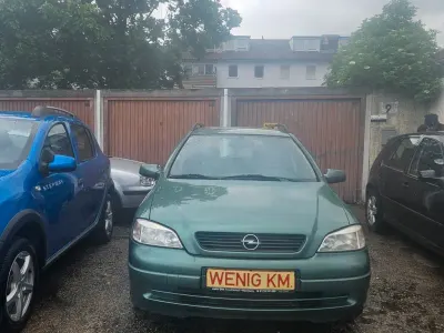 Usata Opel Astra Edition 101 CV (74 kW) 2000 Verde Berlina