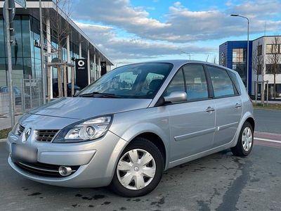 Gebraucht Renault Mégane GrandTour 110 PS (80 kW) 2009 Grau Kombi