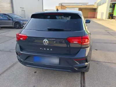 Usata VW T-Roc 115 CV (84 kW) 2019 Grigio SUV
