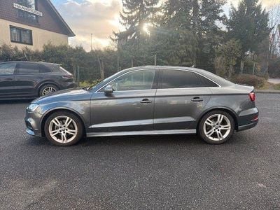 Gebraucht Audi A3 S-Line 150 PS (110 kW) 2018 Grau Limousine