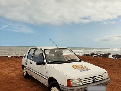 Gebraucht Peugeot 205 54 PS (39 kW) 1988 Weiß Kleinwagen