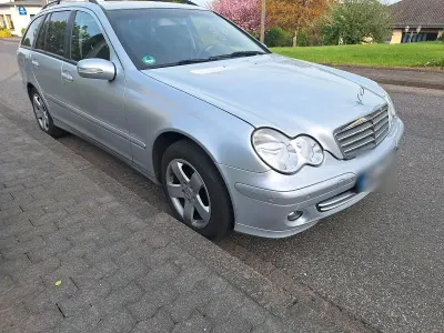 Gebraucht Mercedes C200 122 PS (89 kW) 2006 Silber Kombi