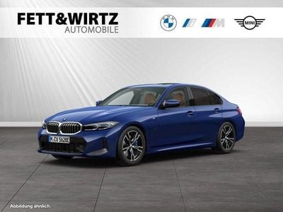 Gebraucht BMW 330e M Sport 292 PS (214 kW) 2025 Portimao blau metallic Limousine