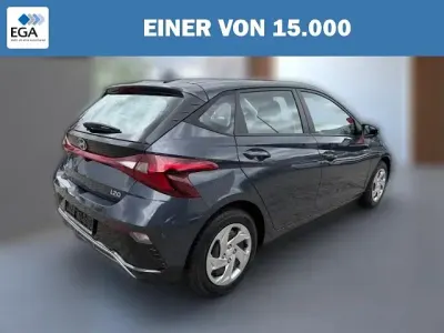 Neu Hyundai i20 Select 90 PS (66 kW) 2026 Grau metallic Kleinwagen