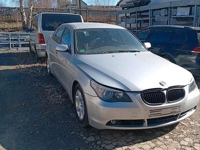 Gebraucht BMW 530 231 PS (169 kW) 2006 Silber Limousine